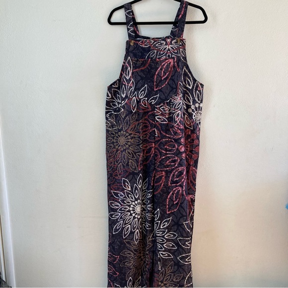 Pants - Beautiful jumpsuit